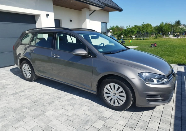 Volkswagen Golf cena 32900 przebieg: 205000, rok produkcji 2013 z Tarnobrzeg małe 211